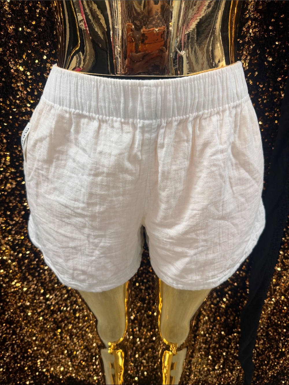 Old Navy White Elastic-Waist Casual Shorts